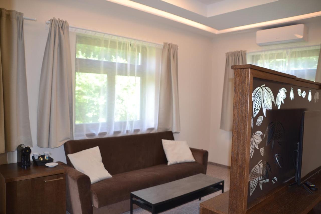 Wellness Hotel Svachovka Mírkovice Buitenkant foto