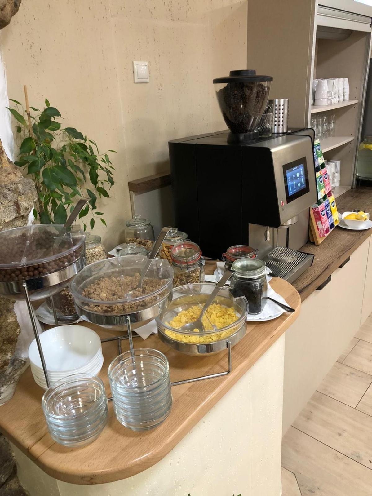Wellness Hotel Svachovka Mírkovice Buitenkant foto