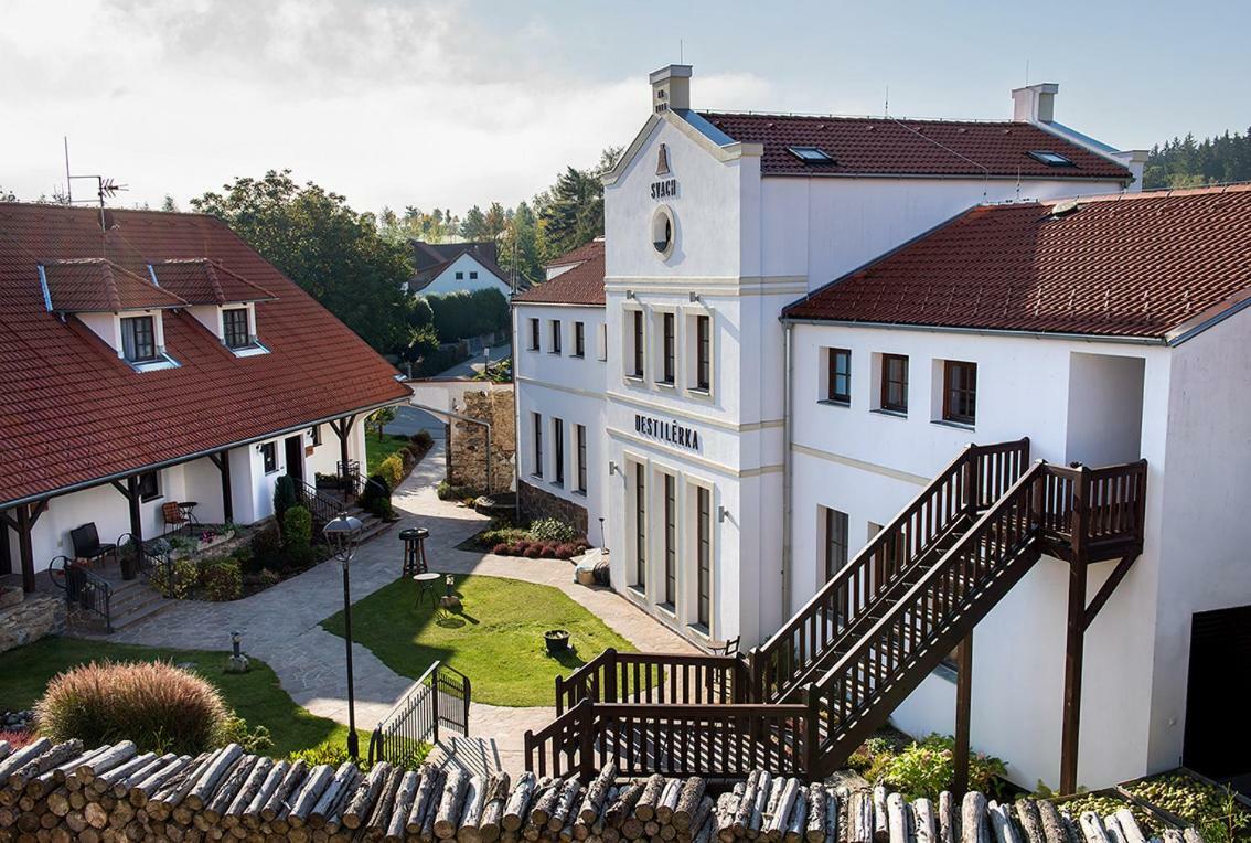 Wellness Hotel Svachovka Mírkovice Buitenkant foto